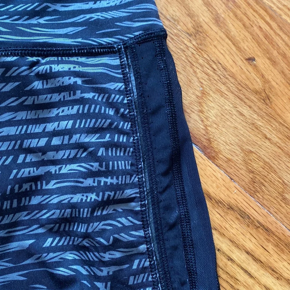 lululemon 2 leggings - Picture 3 of 6